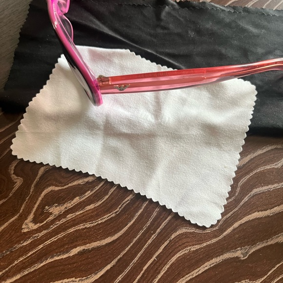 Woman sunglasses brand Emporio Armani. Wore few times only. mint condition - Picture 6 of 7